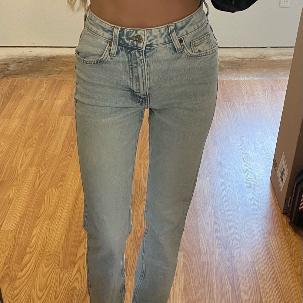 H&M Light Blue Women's Jeans